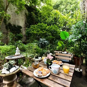 Un Coin De Paradis Avec Jardin A Montmartre Apartment Paris